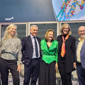 Airspace World 2024 - Iris data link: operational in Europe, available globally: Véronique Travers Sutter, EUROCONTROL.; Antonio Garutti, ESA; Charlotte Neyret, ESSP; Lisa Bee, Viasat; and Hugh McConnellogue, easyJet